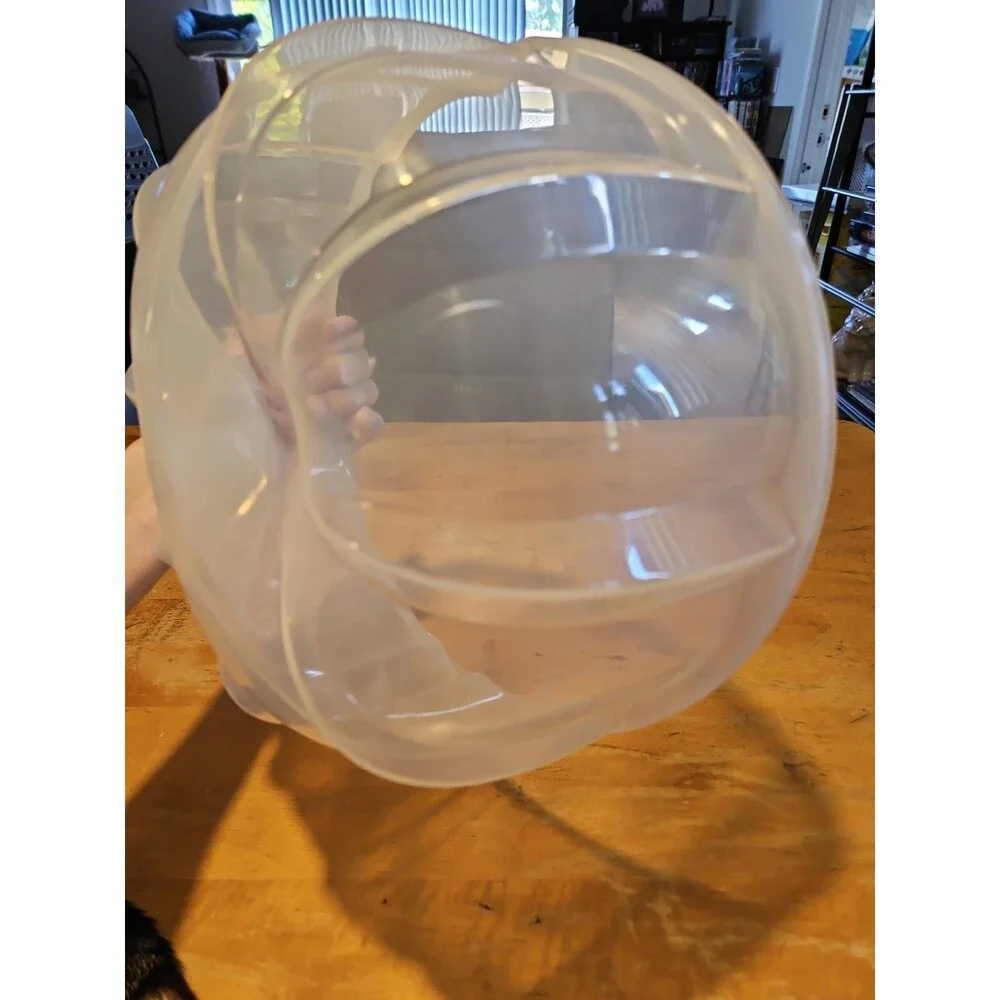 Nordic Ware Sheer Deluxe Bundt Cake Keeper  Holder Twist And Lock Dome Lid 11”